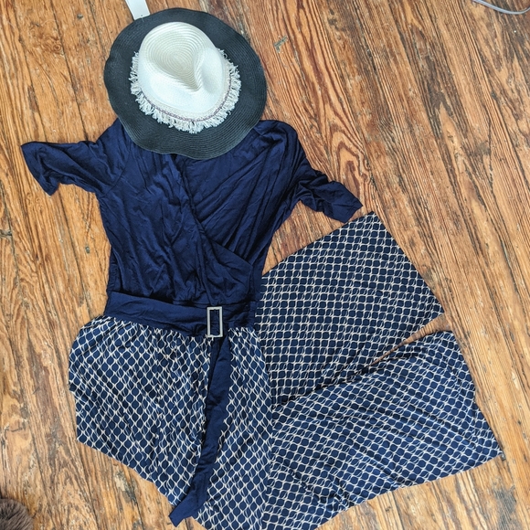 Navy Jersey Color Block Belted Jumpsuit - Picture 4 of 4